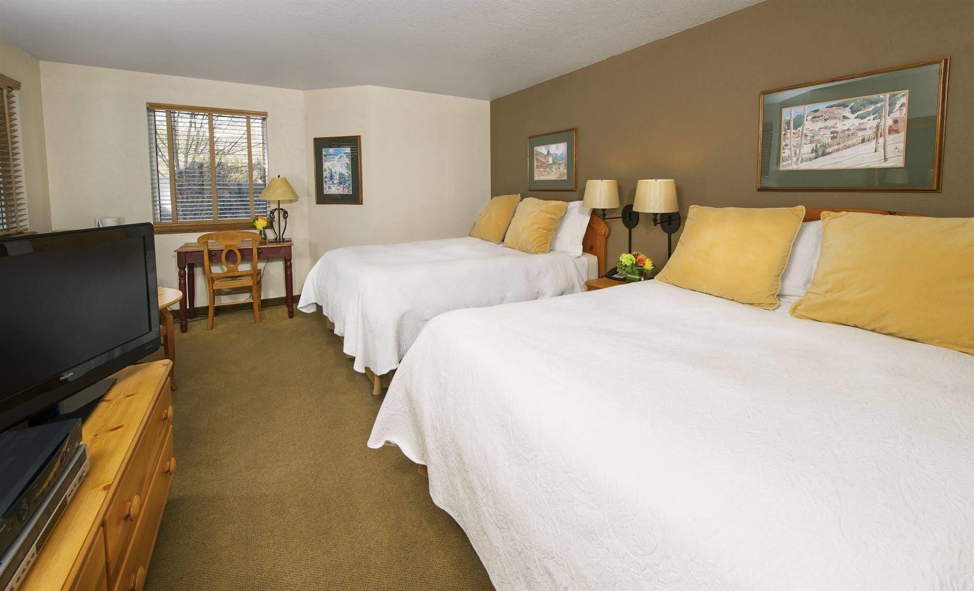 The Inn At Riverwalk Edwards Екстер'єр фото
